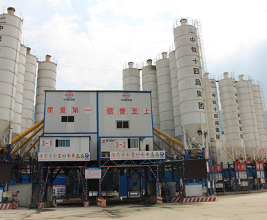 中鐵14局成（chéng）昆鐵路專用HZS120